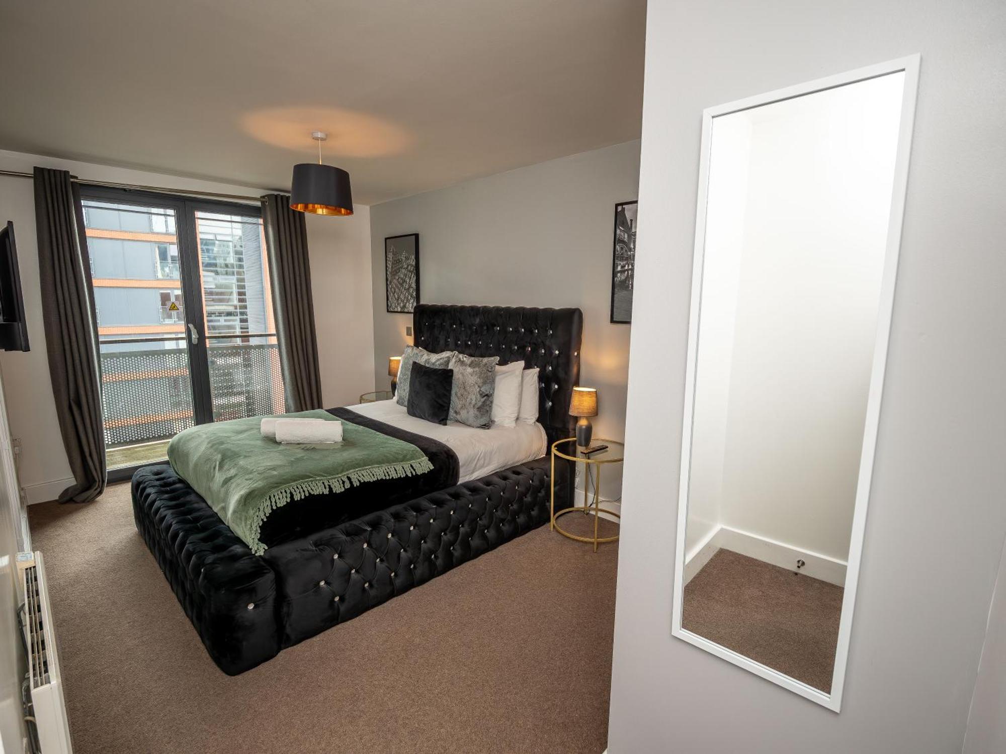 Amazing New Arcadian Centre - 1Bdr - Balcony & Parking Apartamento Birmingham Exterior foto